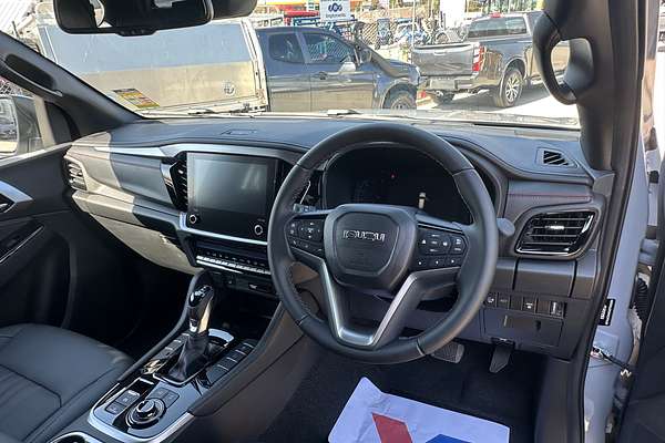 2025 Isuzu MU-X X-TERRAIN