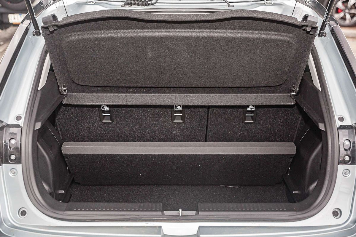 2025 Suzuki Fronx Hybrid KW