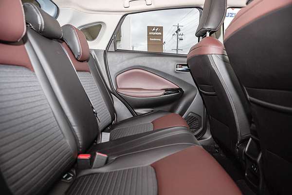 2025 Suzuki Fronx Hybrid KW