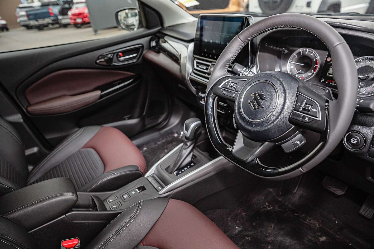 2025 Suzuki Fronx Hybrid KW