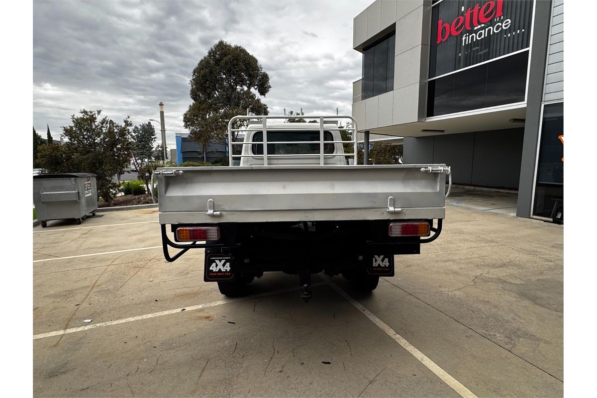 2005 Toyota Landcruiser HZJ79R 4X4