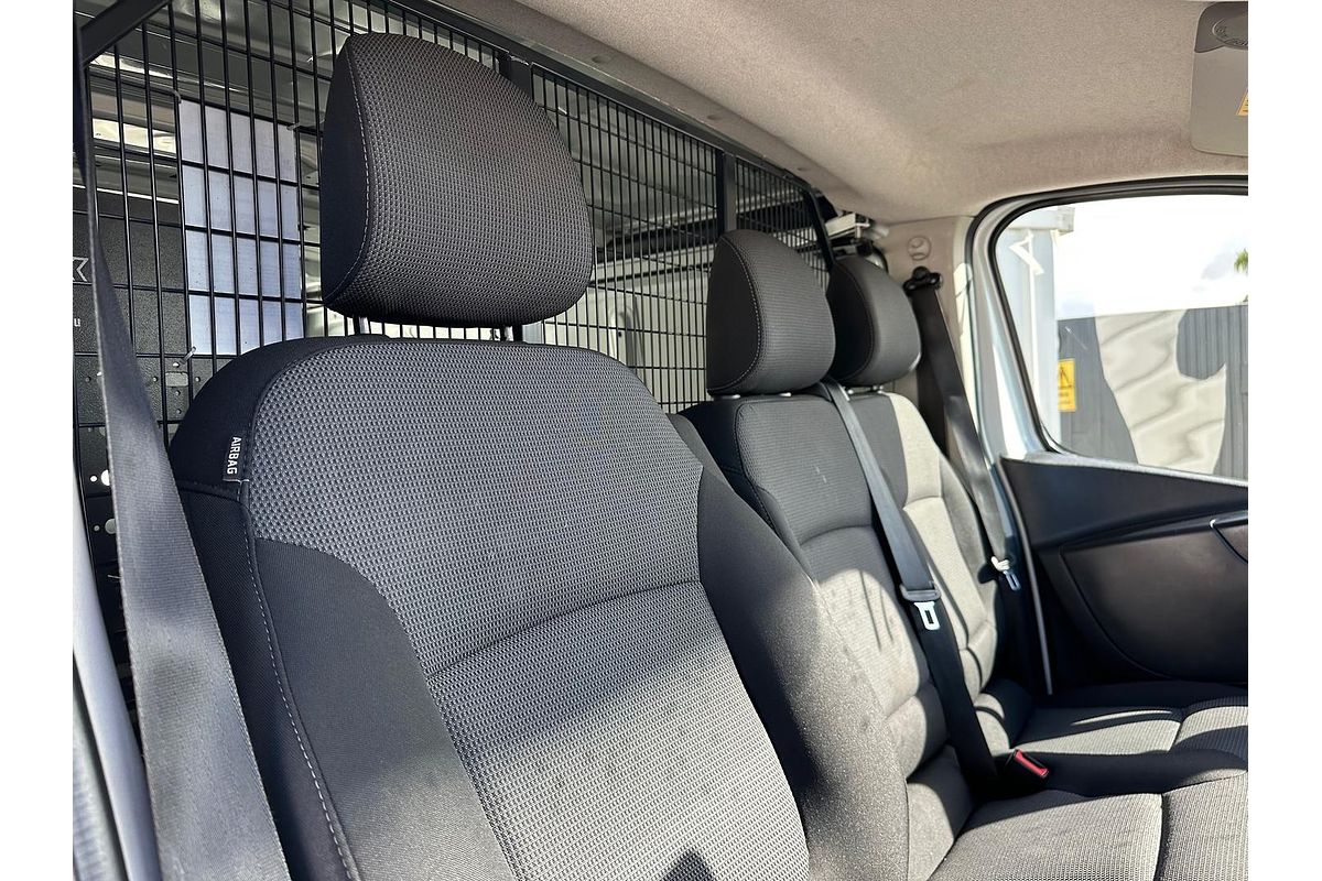 2021 Mitsubishi Express GLX SN SWB