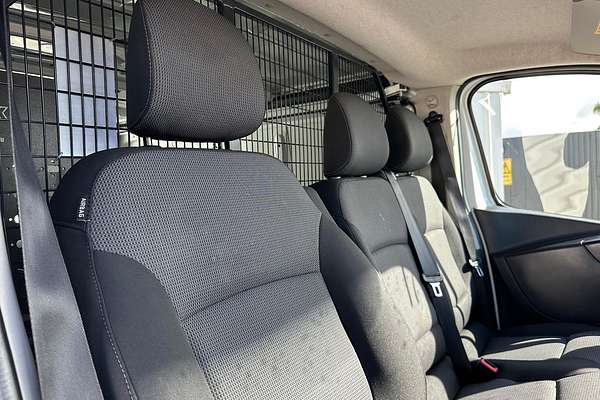 2021 Mitsubishi Express GLX SN SWB