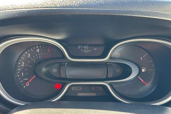 2021 Mitsubishi Express GLX SN SWB