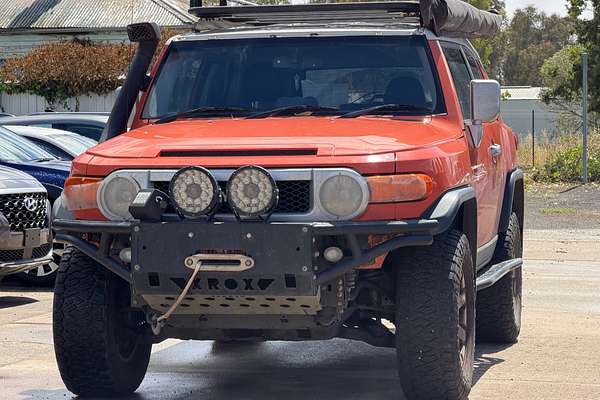 2014 Toyota FJ Cruiser GSJ15R