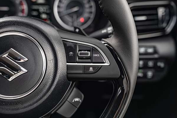 2025 Suzuki Fronx Hybrid KW