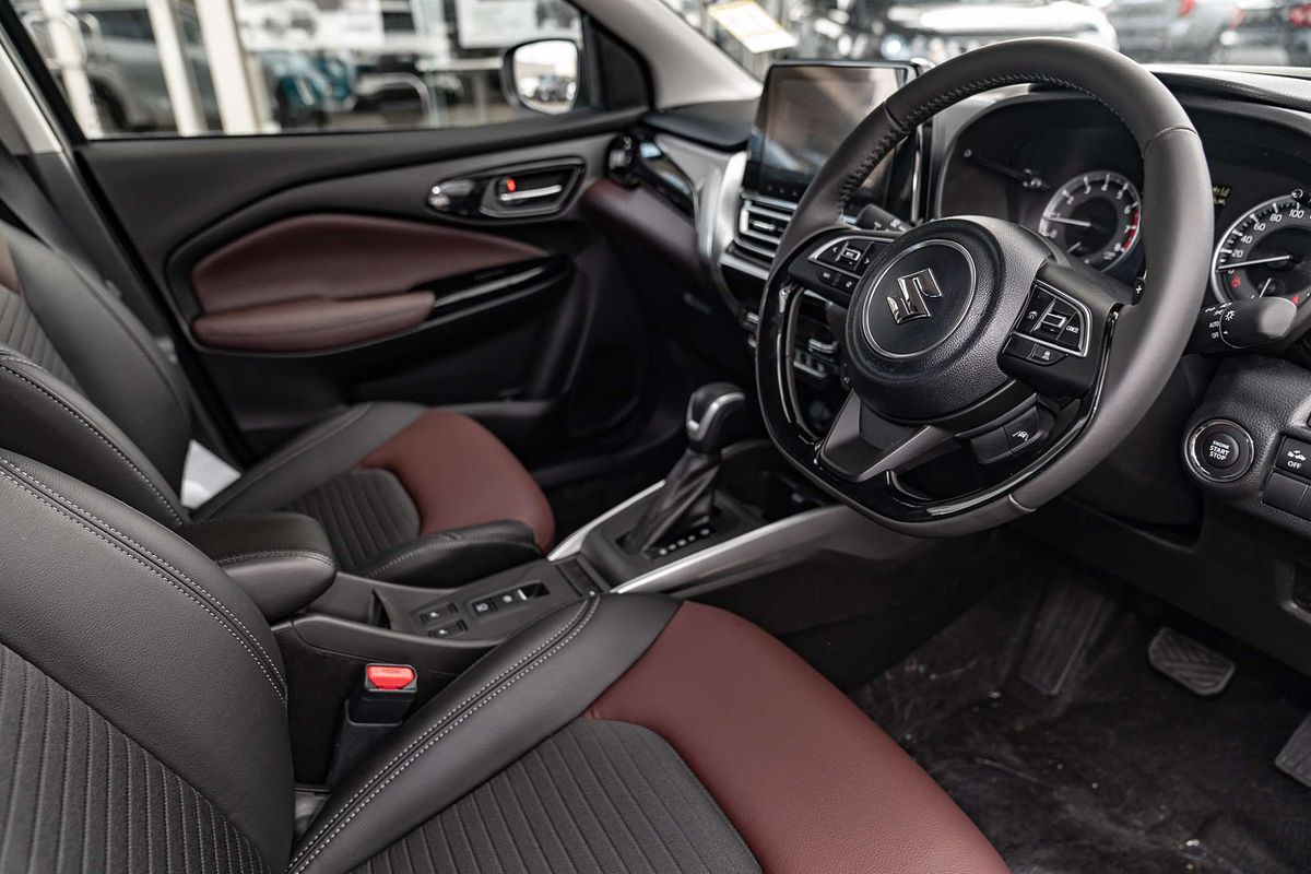 2025 Suzuki Fronx Hybrid KW