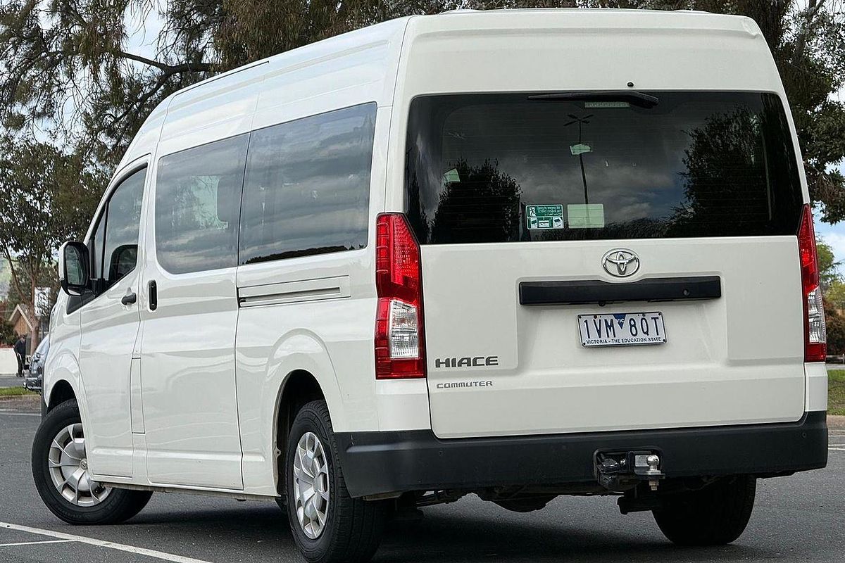 2022 Toyota Hiace Commuter GDH322R ELWB High Roof