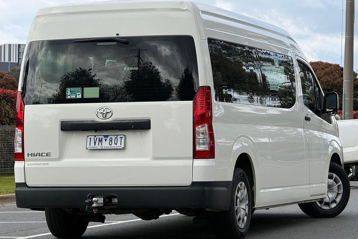 2022 Toyota Hiace Commuter GDH322R ELWB High Roof