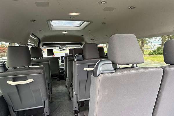 2022 Toyota Hiace Commuter GDH322R ELWB High Roof