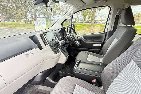 2022 Toyota Hiace Commuter GDH322R ELWB High Roof