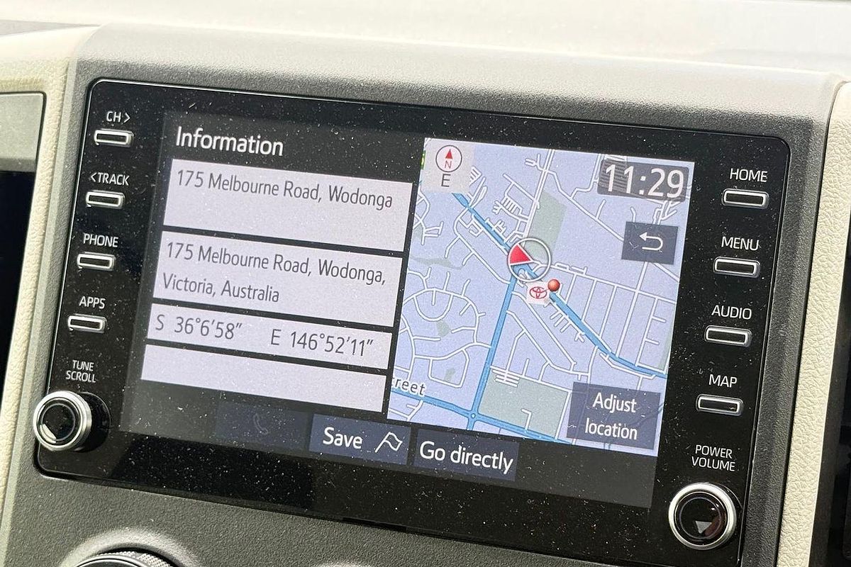 2022 Toyota Hiace Commuter GDH322R ELWB High Roof