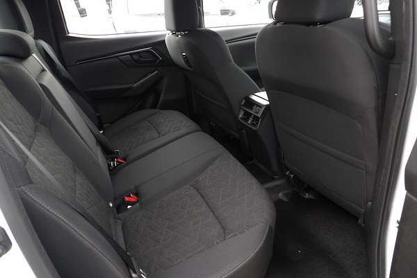 2025 Isuzu D-MAX X-RIDER 4X4