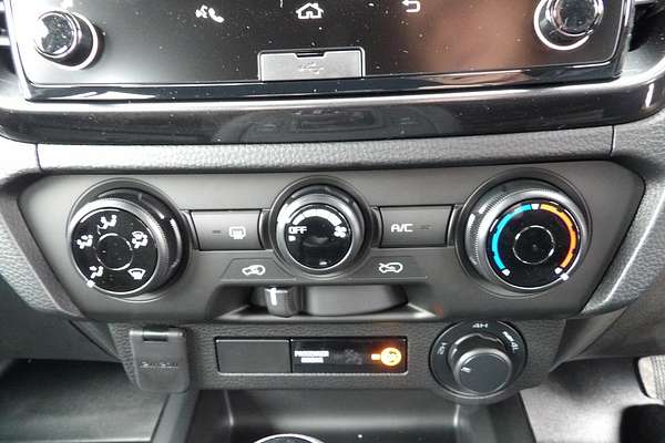 2025 Isuzu D-MAX X-RIDER 4X4