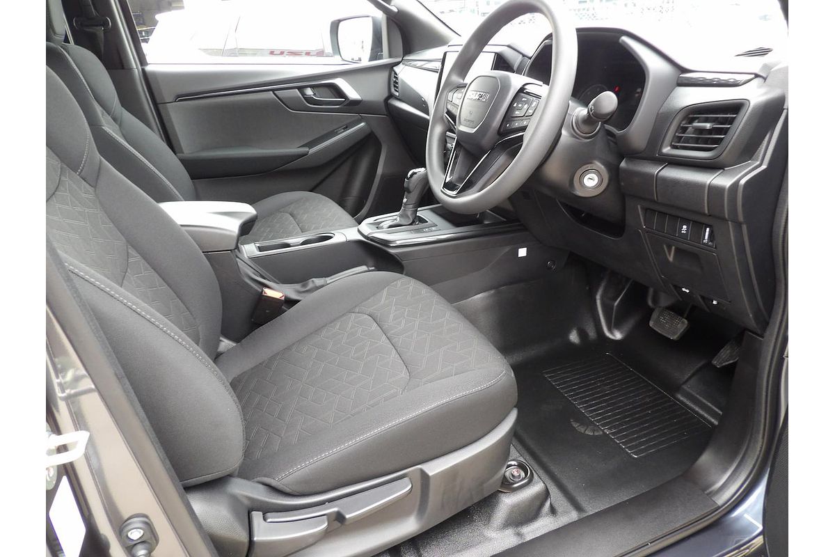 2025 Isuzu D-MAX X-RIDER 4X4