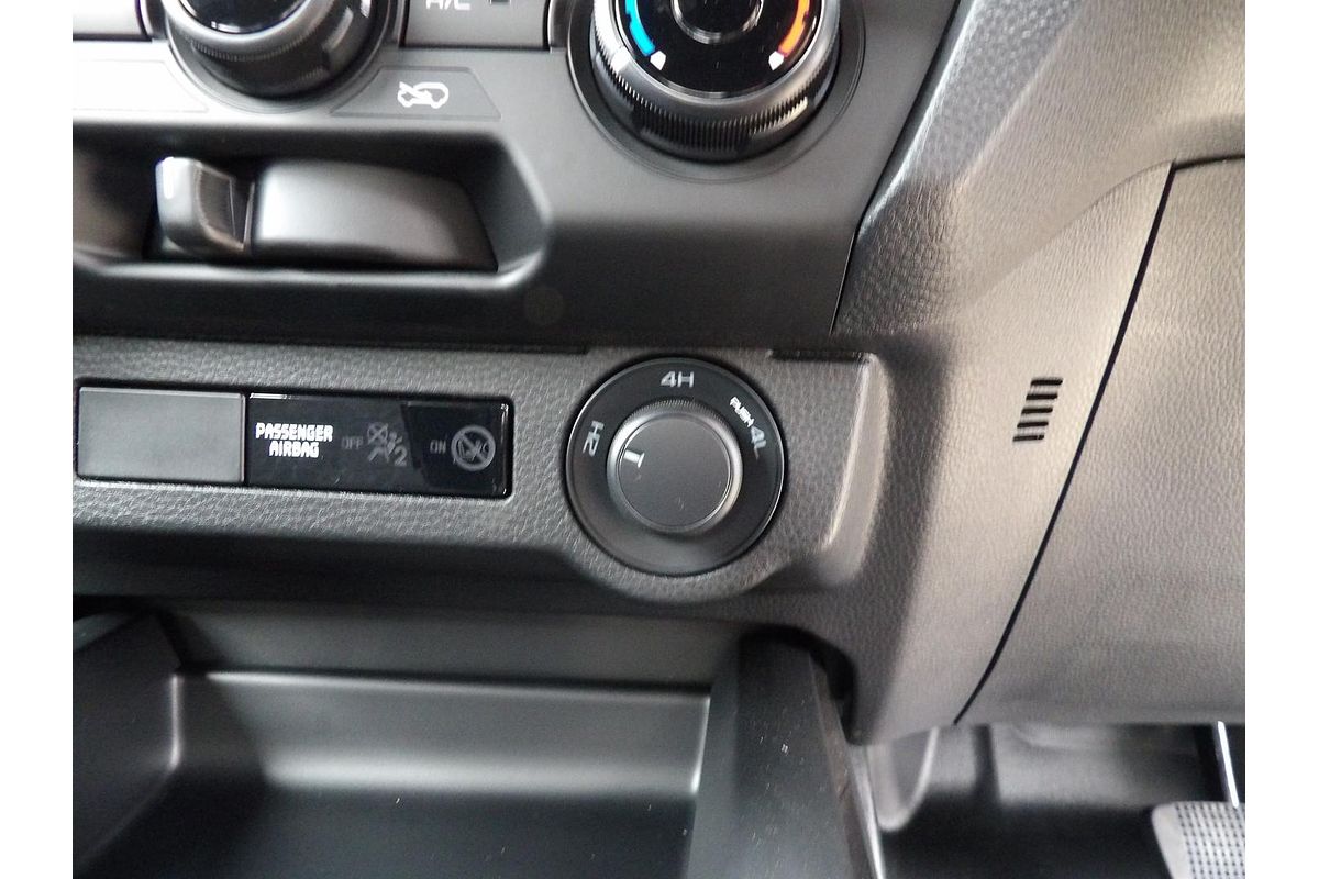 2025 Isuzu D-MAX X-RIDER 4X4