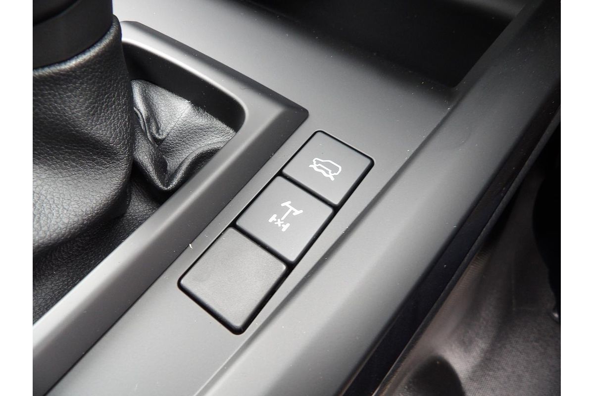 2025 Isuzu D-MAX X-RIDER 4X4