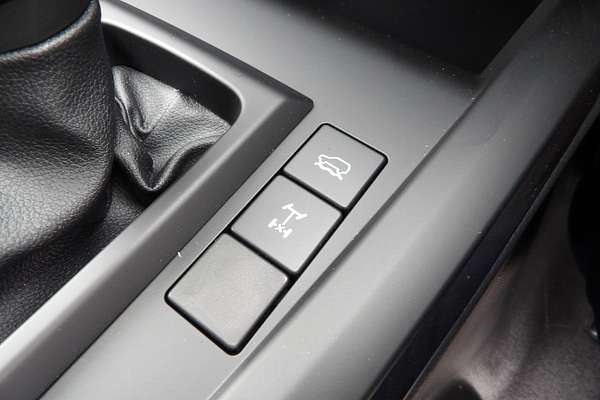 2025 Isuzu D-MAX X-RIDER 4X4