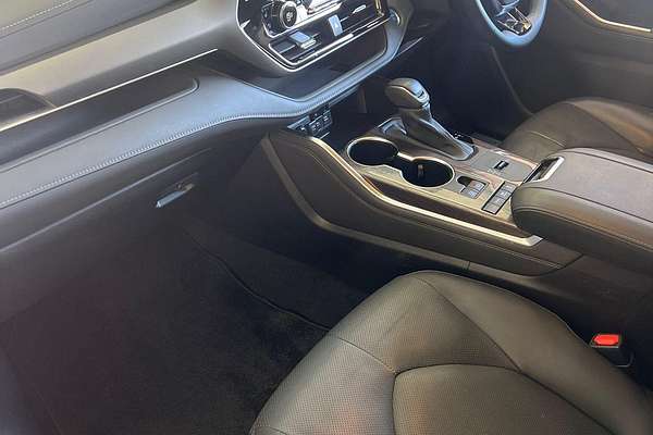 2021 Toyota Kluger Grande AXUH78R