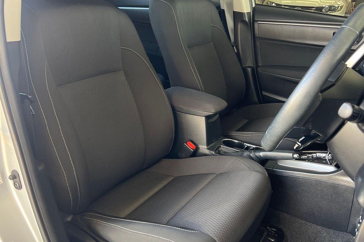 2016 Toyota Corolla SX ZRE172R