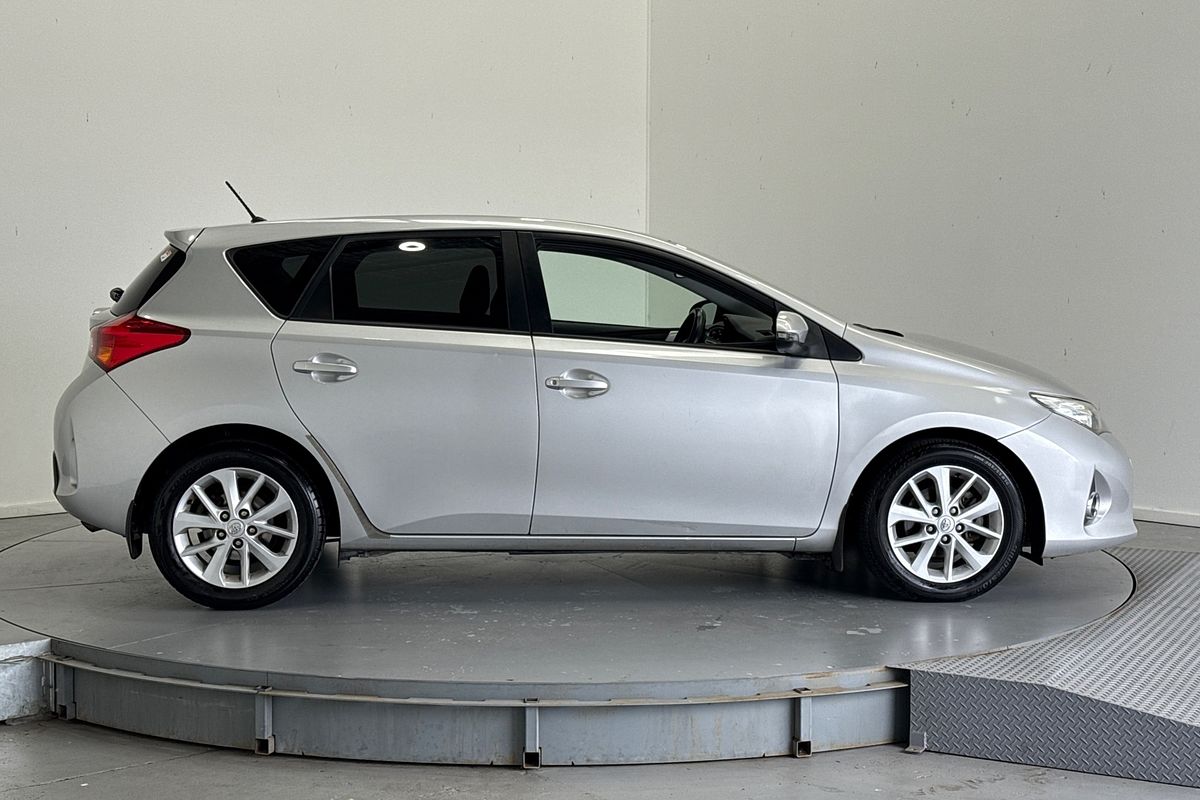 2012 Toyota Corolla Ascent Sport ZRE182R