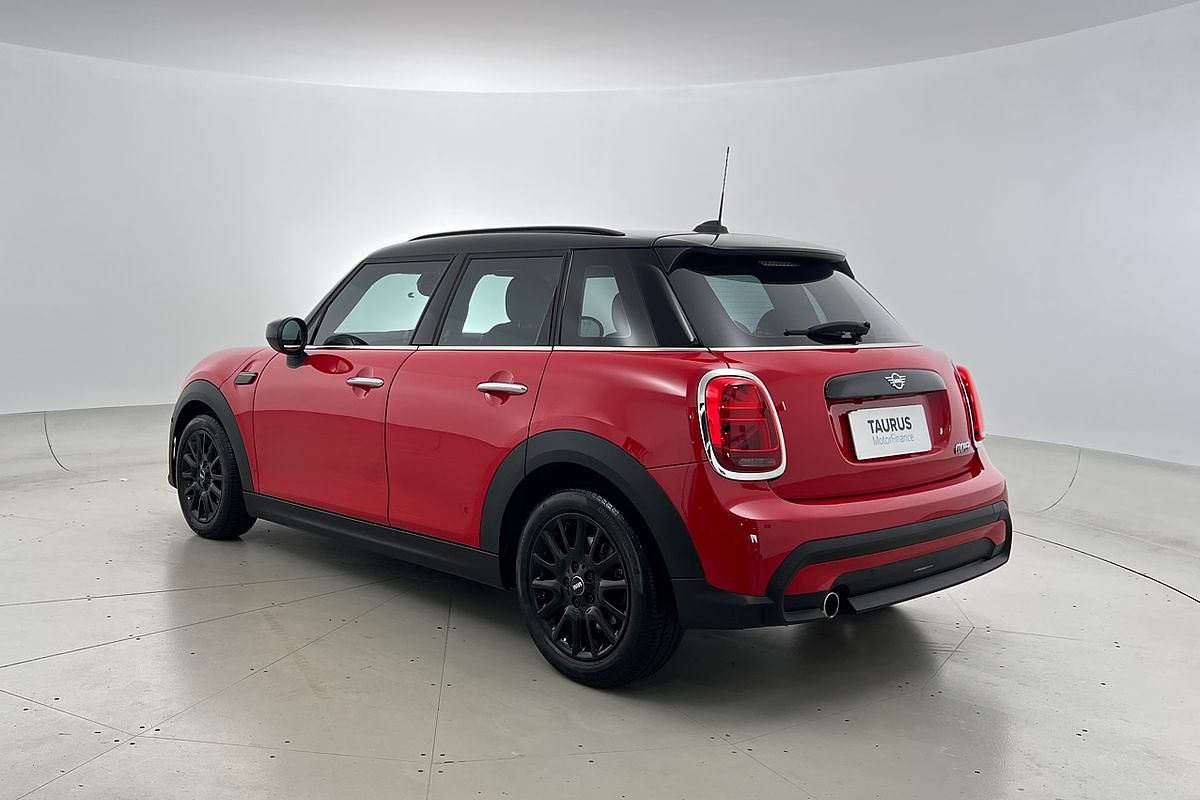2021 MINI Hatch Cooper Classic F55 LCI-2