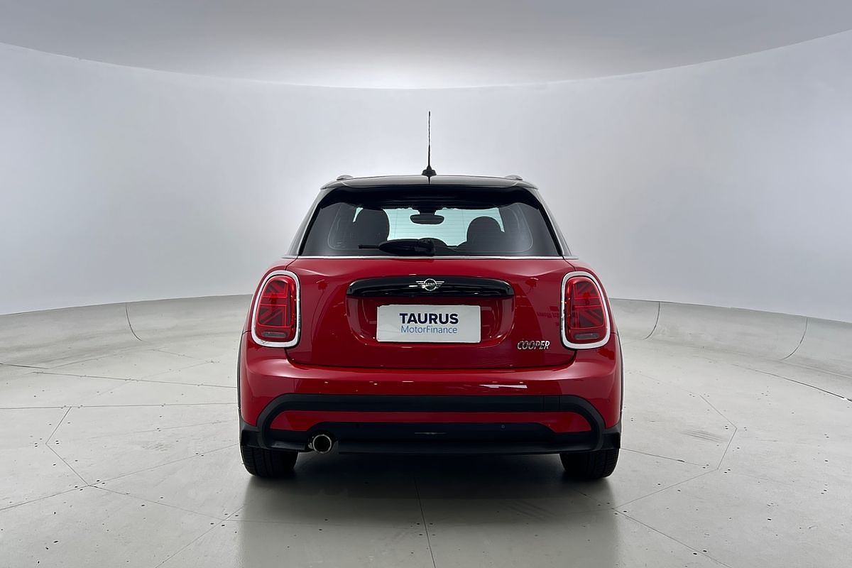2021 MINI Hatch Cooper Classic F55 LCI-2