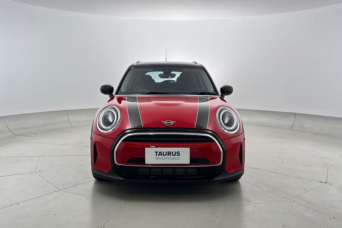 2021 MINI Hatch Cooper Classic F55 LCI-2