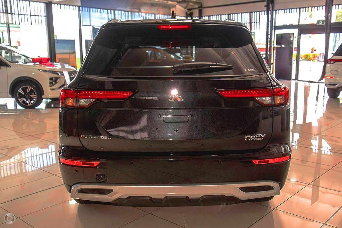 2025 Mitsubishi Outlander PHEV Exceed ZM