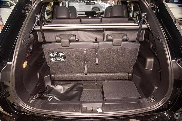 2025 Mitsubishi Outlander PHEV Exceed ZM