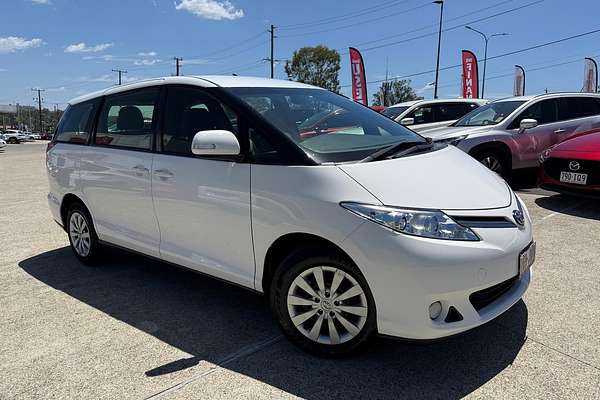 2017 Toyota Tarago GLi ACR50R