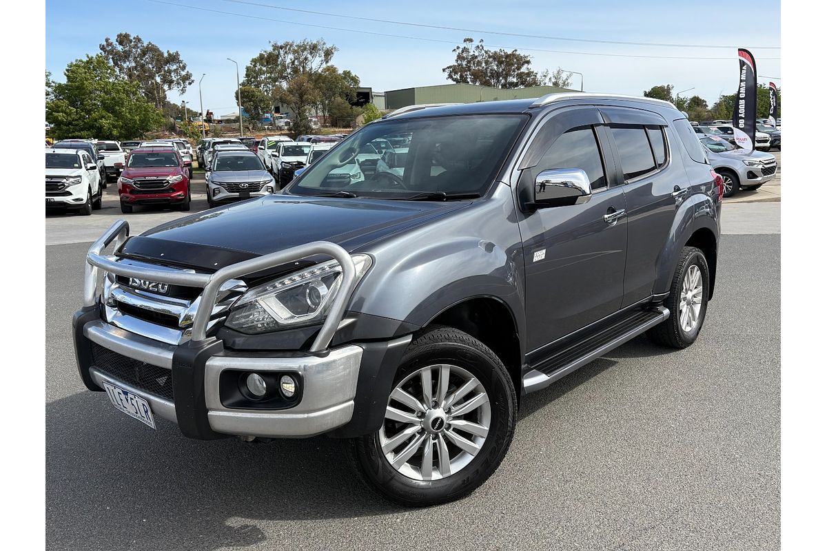 2017 Isuzu MU-X LS-T