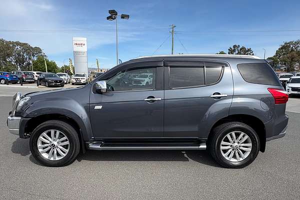 2017 Isuzu MU-X LS-T
