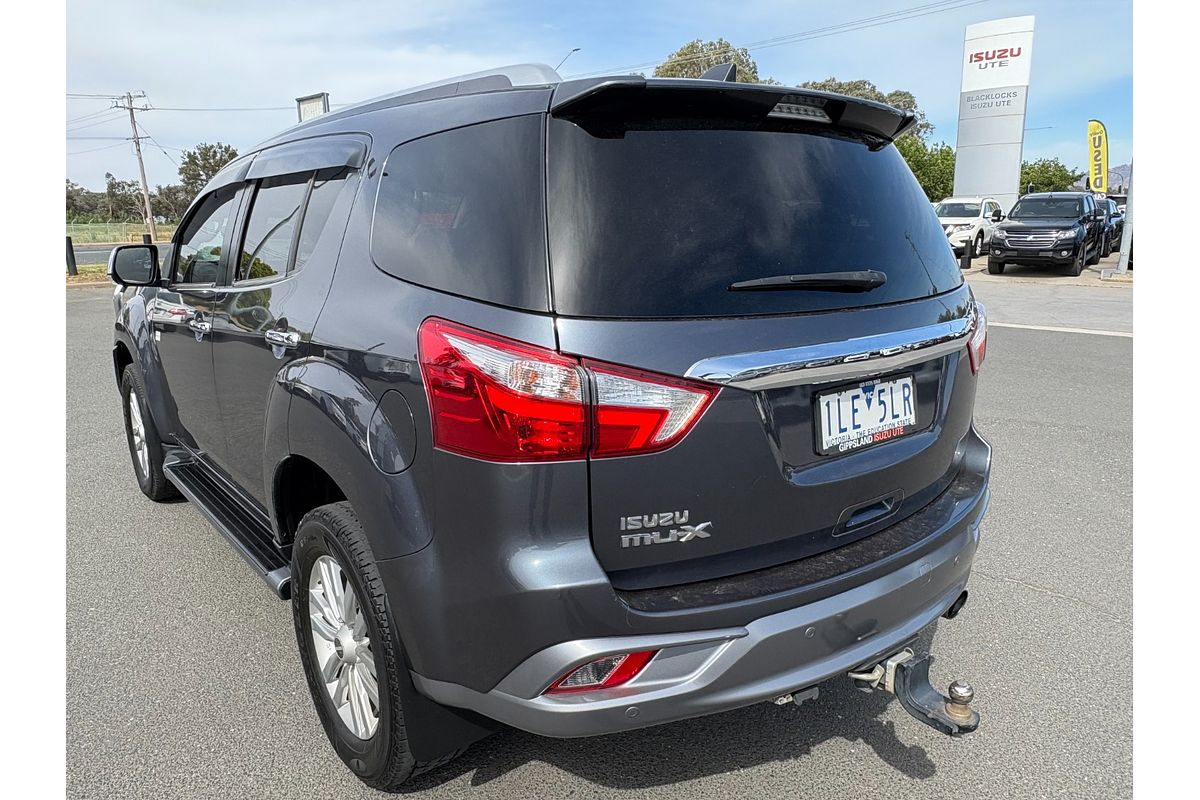 2017 Isuzu MU-X LS-T