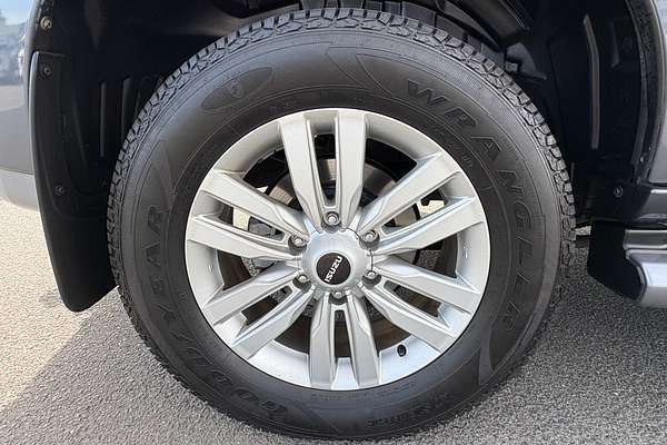 2017 Isuzu MU-X LS-T