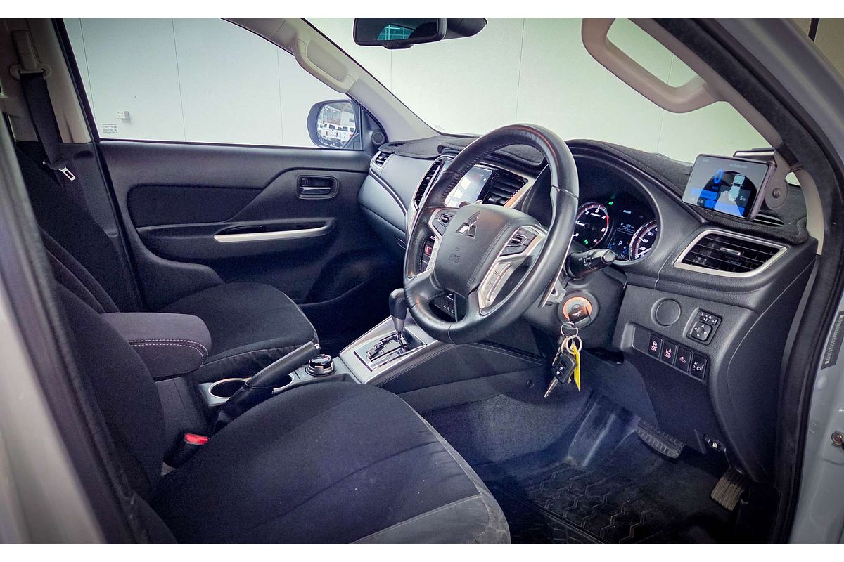 2019 Mitsubishi Triton GLS MR 4X4