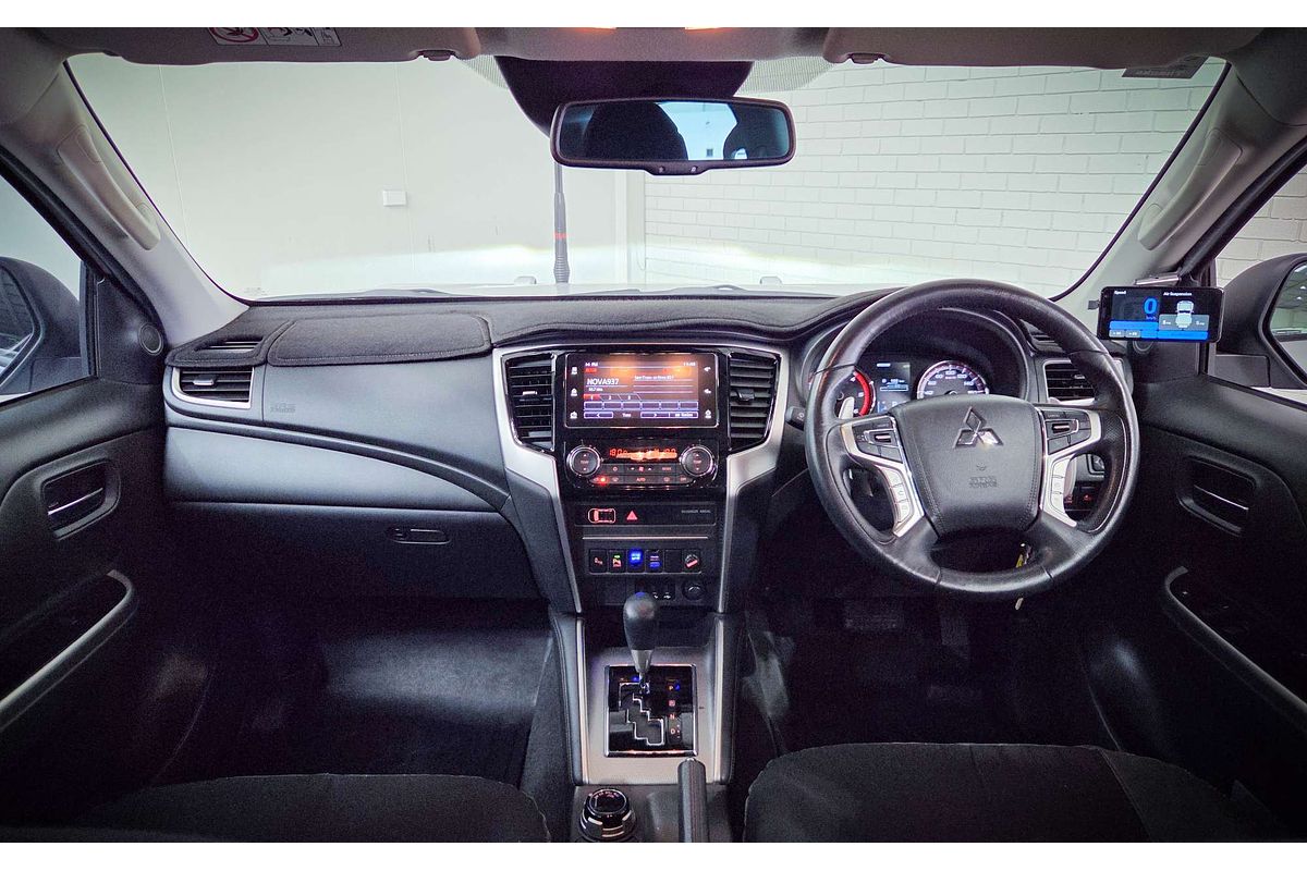 2019 Mitsubishi Triton GLS MR 4X4