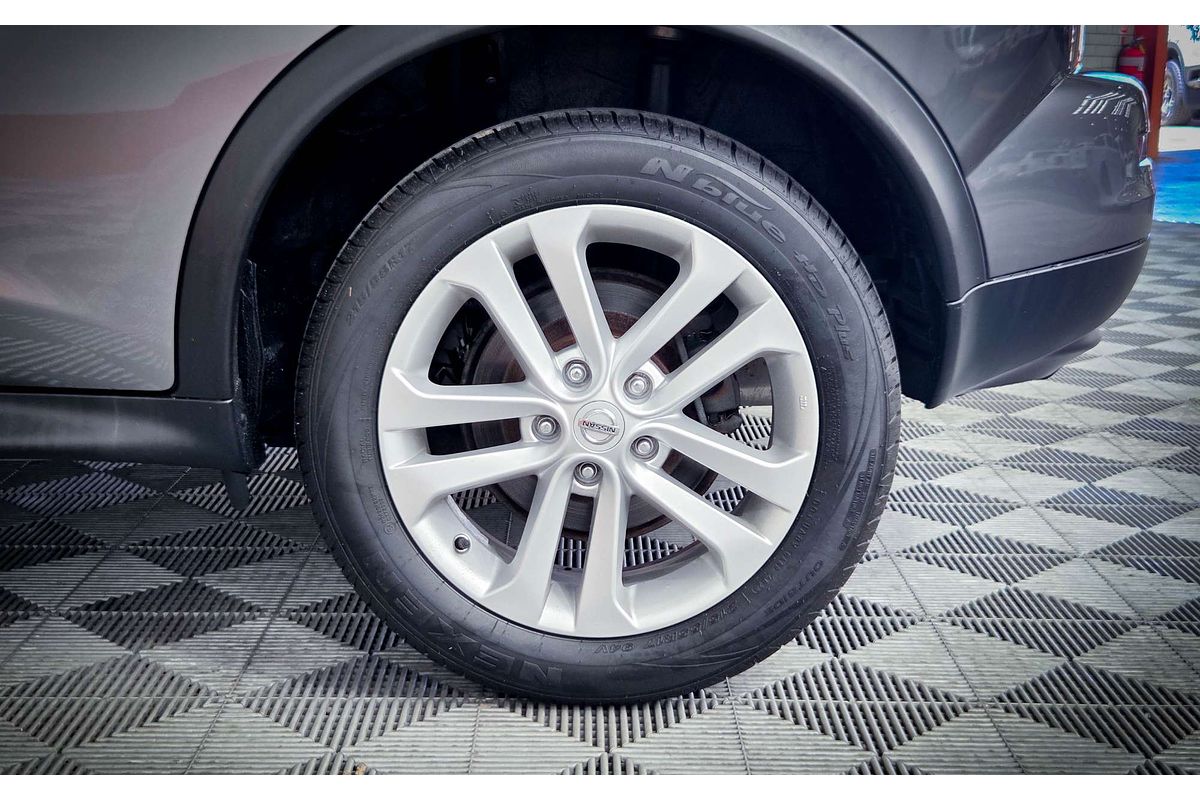 2014 Nissan JUKE ST F15