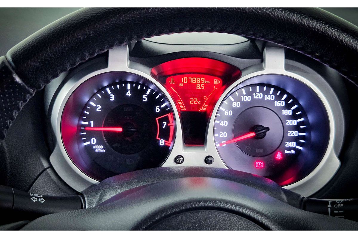 2014 Nissan JUKE ST F15