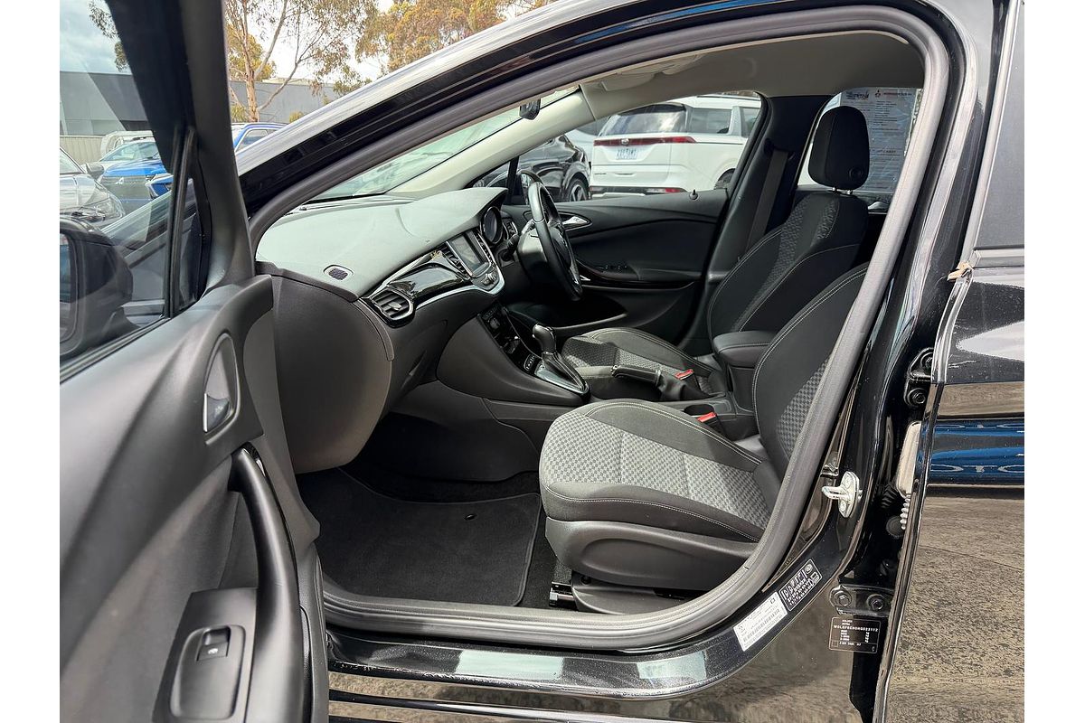 2017 Holden Astra RS BK
