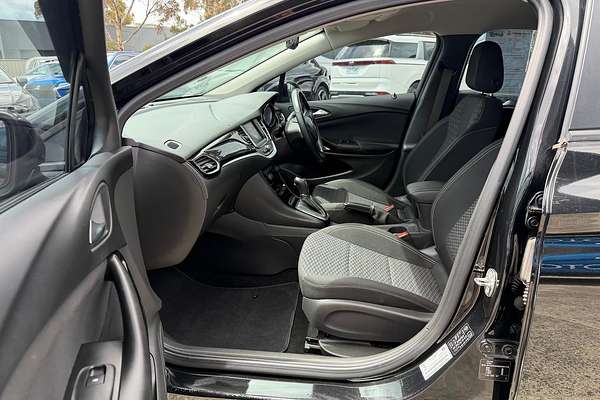 2017 Holden Astra RS BK