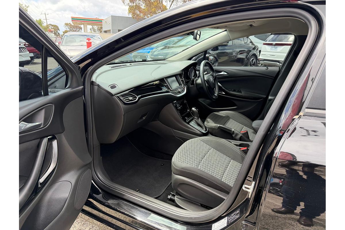2017 Holden Astra RS BK