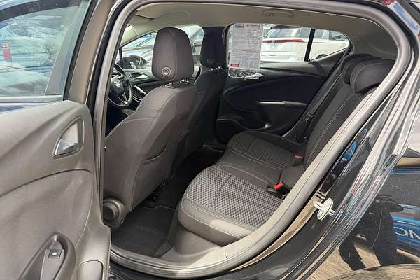 2017 Holden Astra RS BK