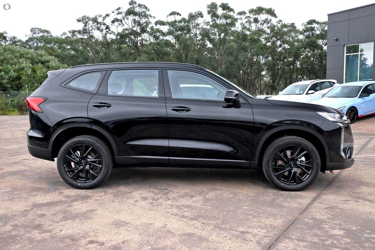 2025 GWM Haval H6 Lux B01