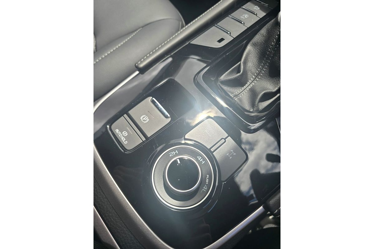 2025 Isuzu MU-X LS-T