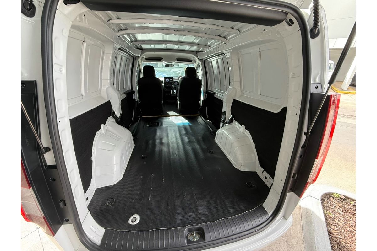 2023 Hyundai STARIA LOAD US4.V2