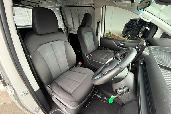 2023 Hyundai STARIA LOAD US4.V2