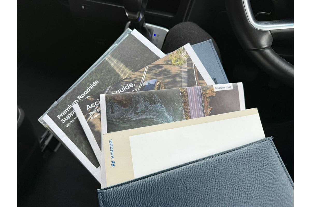 2023 Hyundai STARIA LOAD US4.V2