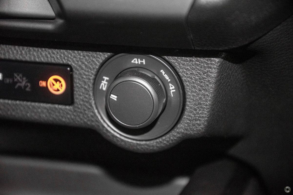 2025 Isuzu D-MAX X-RIDER 4X4