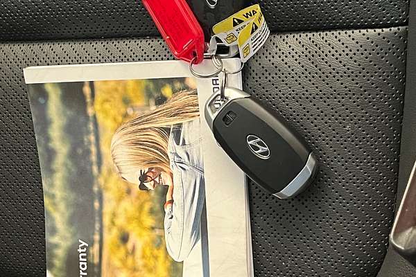 2020 Hyundai Kona Highlander OS.3